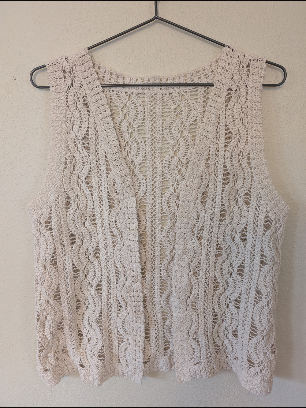 Crochet Open-Front Vest in Light Beige M